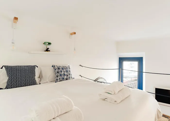 Daire Navigli Bocconi - Moderno E Accogliente Loft Su Due Livelli
