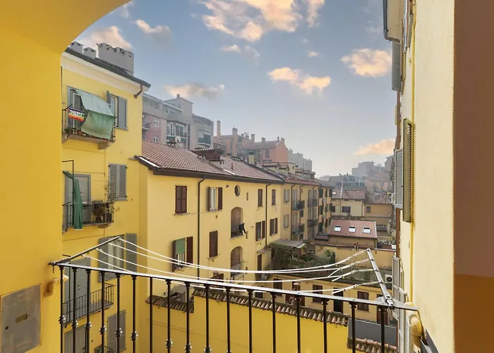Navigli Bocconi - Moderno E Accogliente Loft Su Due Livelli Daire Milano